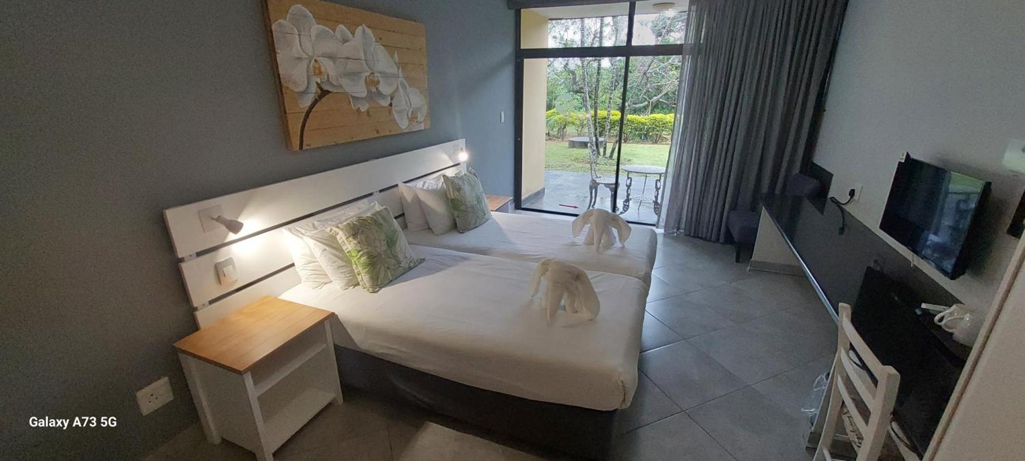 Elephant Lake Hotel St. Lucia Exterior foto